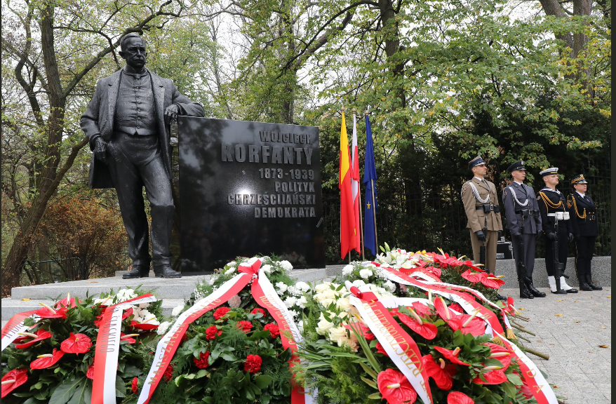 W Warszawie odsłonięto pomnik Wojciecha Korfantego!