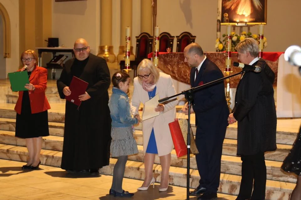 Gloria Dei 3