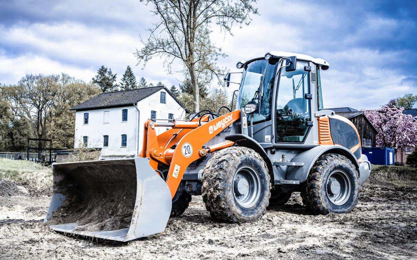 Koparki w Atlas Poland