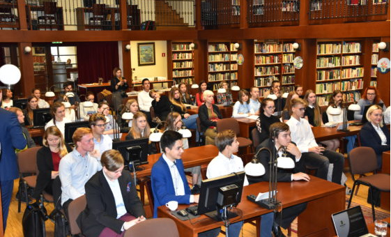 "Metropolia młodych". W MBP odbyła się konferencja