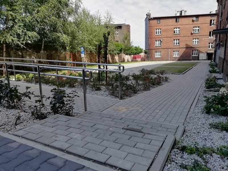 Jesienne prace w KZGM - zielone inwestycje i usuwanie pseudo graffiti