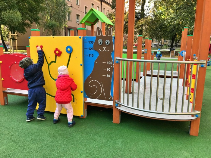 W Chorzowie Batorym powstał nowy plac zabaw