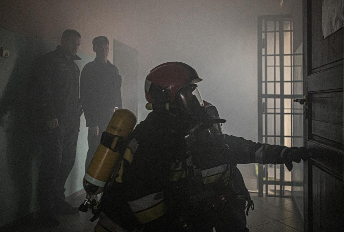 W Zakładzie Karnym w Zabrzu skazany wziął zakładnika - to tylko ćwiczenia ochronne