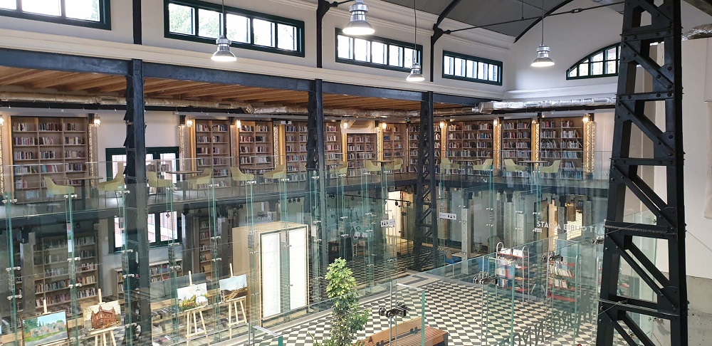 Zrewitalizowany dworzec w Rudzie Śląskiej walczy o tytuł "Dworca Roku 2019"!