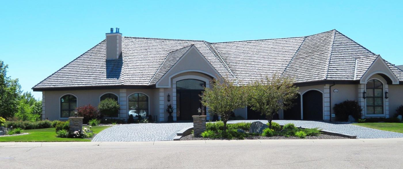 Projekty domów parterowych - czy warto w taki zainwestować?