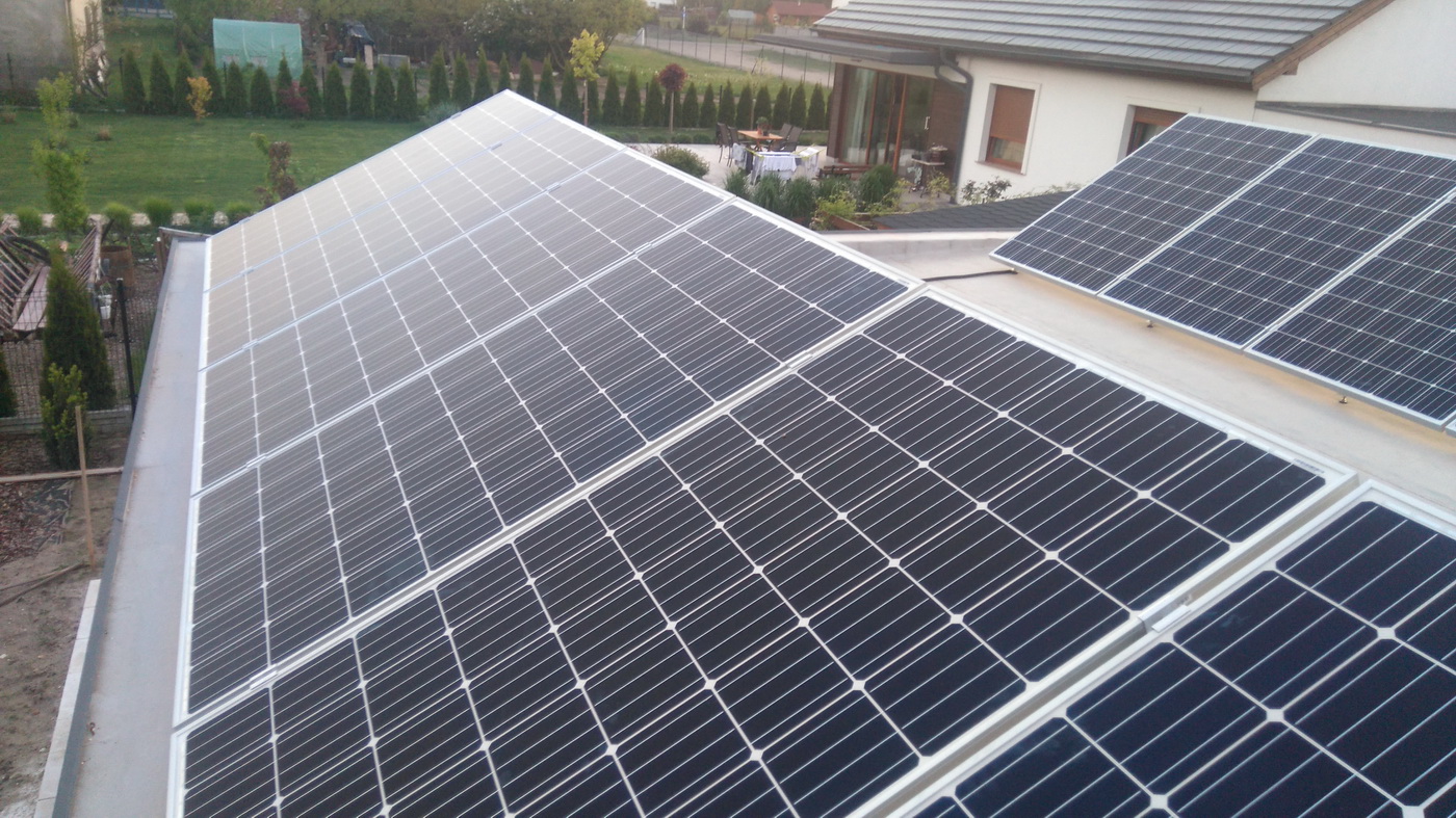 Magazynowanie energii słonecznej. Dlaczego baterie słoneczne tego nie robią?