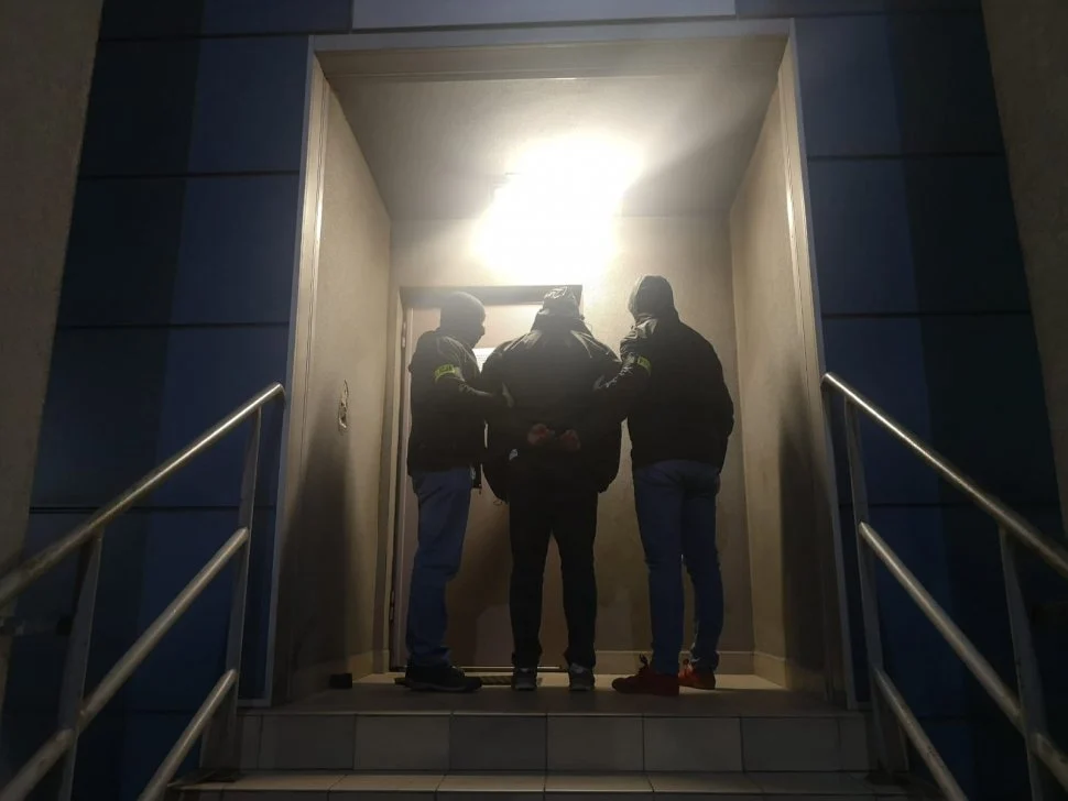 Na widok policjantów zaczął uciekać. Mężczyzna miał przy sobie narkotyki