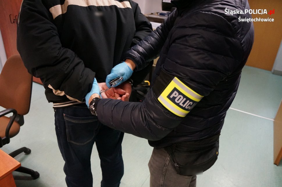 Złodziej-recydywista zatrzymany przez świętochłowickich policjantów