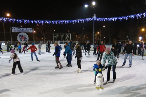 Do Chorzowa wracają lodowiska!