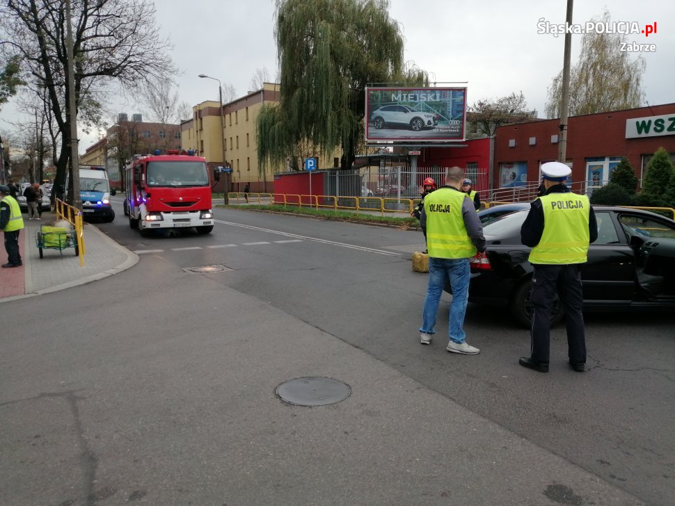 Wypadek na skrzyżowaniu ulic Roosevelta i Sobieskiego. Jedna osoba w szpitalu