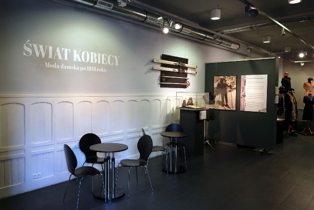 "Świat kobiecy. Moda damska po 1918 roku" - Muzeum Miejskie w Zabrzu zaprasza na spotkanie