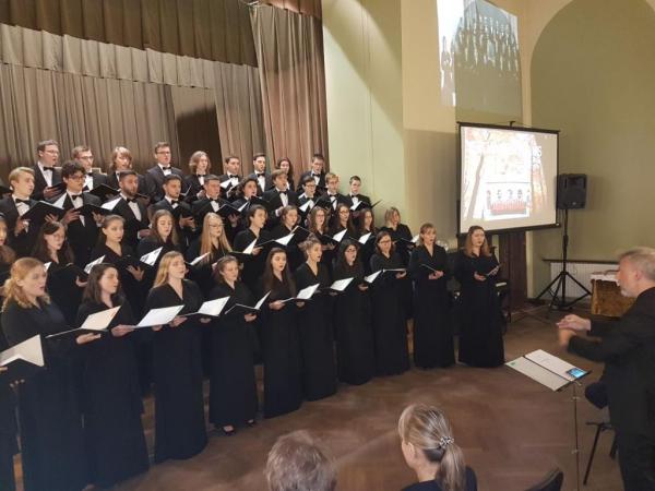 XXIV Festiwal Piosenki Religijnej "Pieśnią Chwalmy Pana"