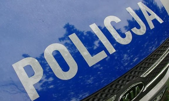 Potrącenie pieszej na ul. Akacjowej w Żorach - jesień bywa dla kierowców zdradliwa
