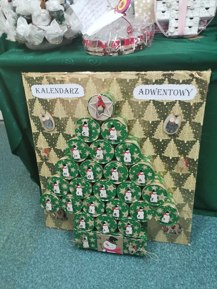 Podarowali dzieciom w szpitalu uśmiech 13