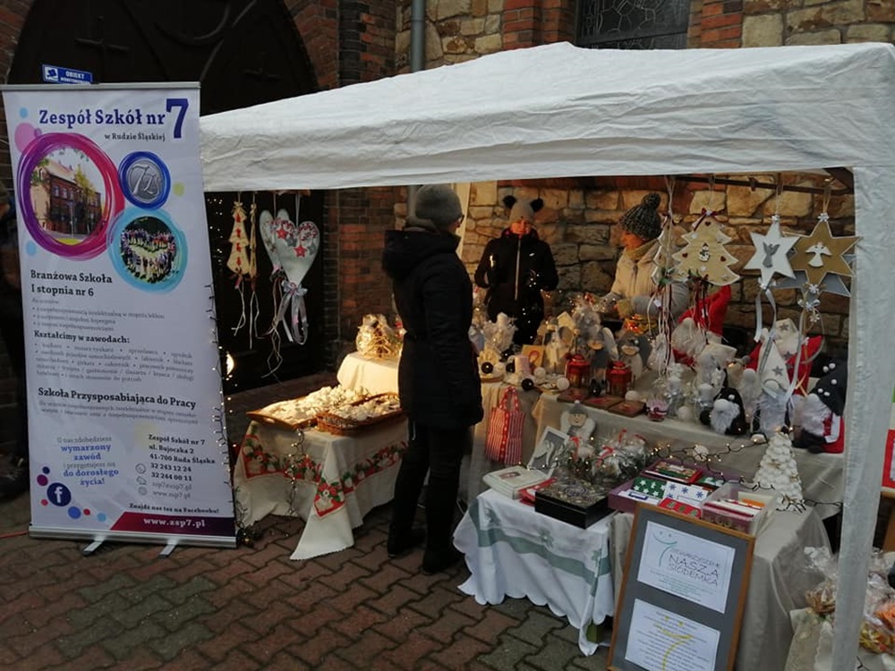 Jarmark Świąteczny 6