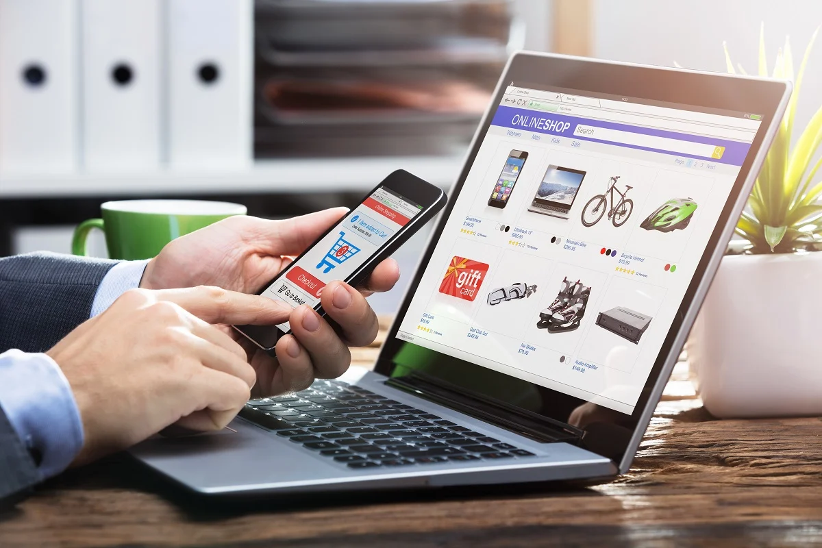 Symbioza sklepów stacjonarnych i online - dla wygody klienta