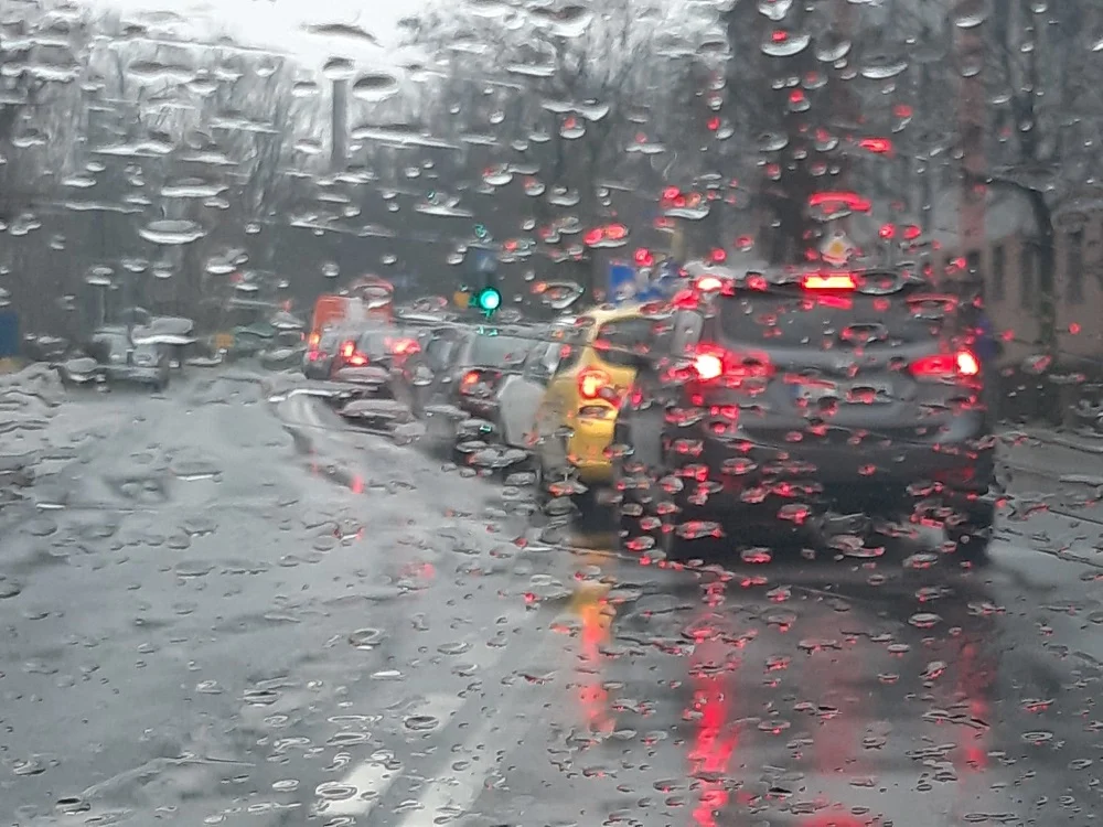 Ulice Rudy Śląskiej zaczynają się korkować. Sprawdź, gdzie występują utrudnienia w ruchu