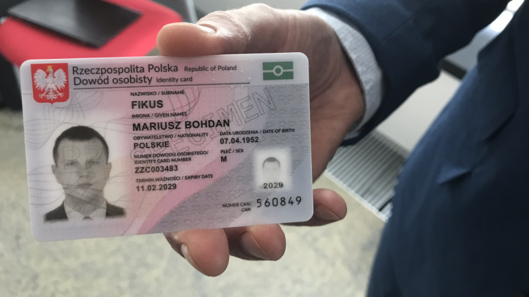 Utraciłeś dokumenty? Zastrzeż je w banku!