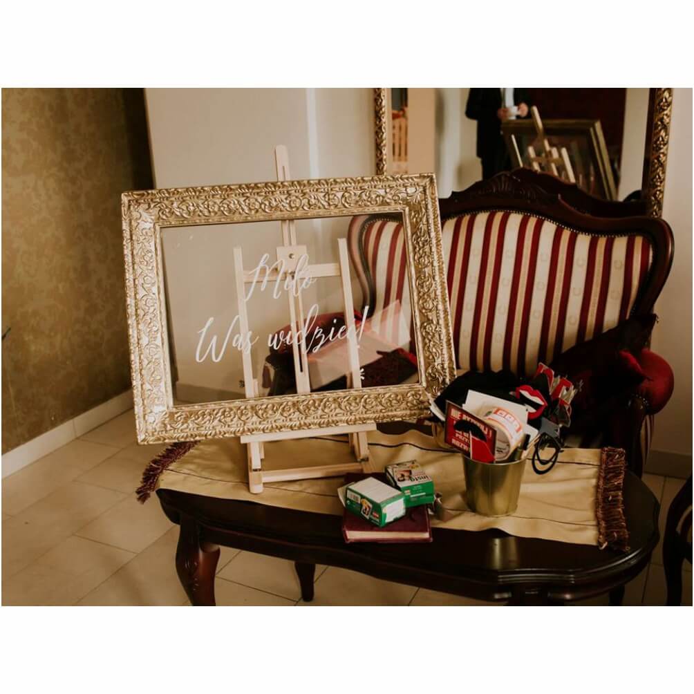 Naklejki ślubne - łatwy i szybki sposób na dekorację!