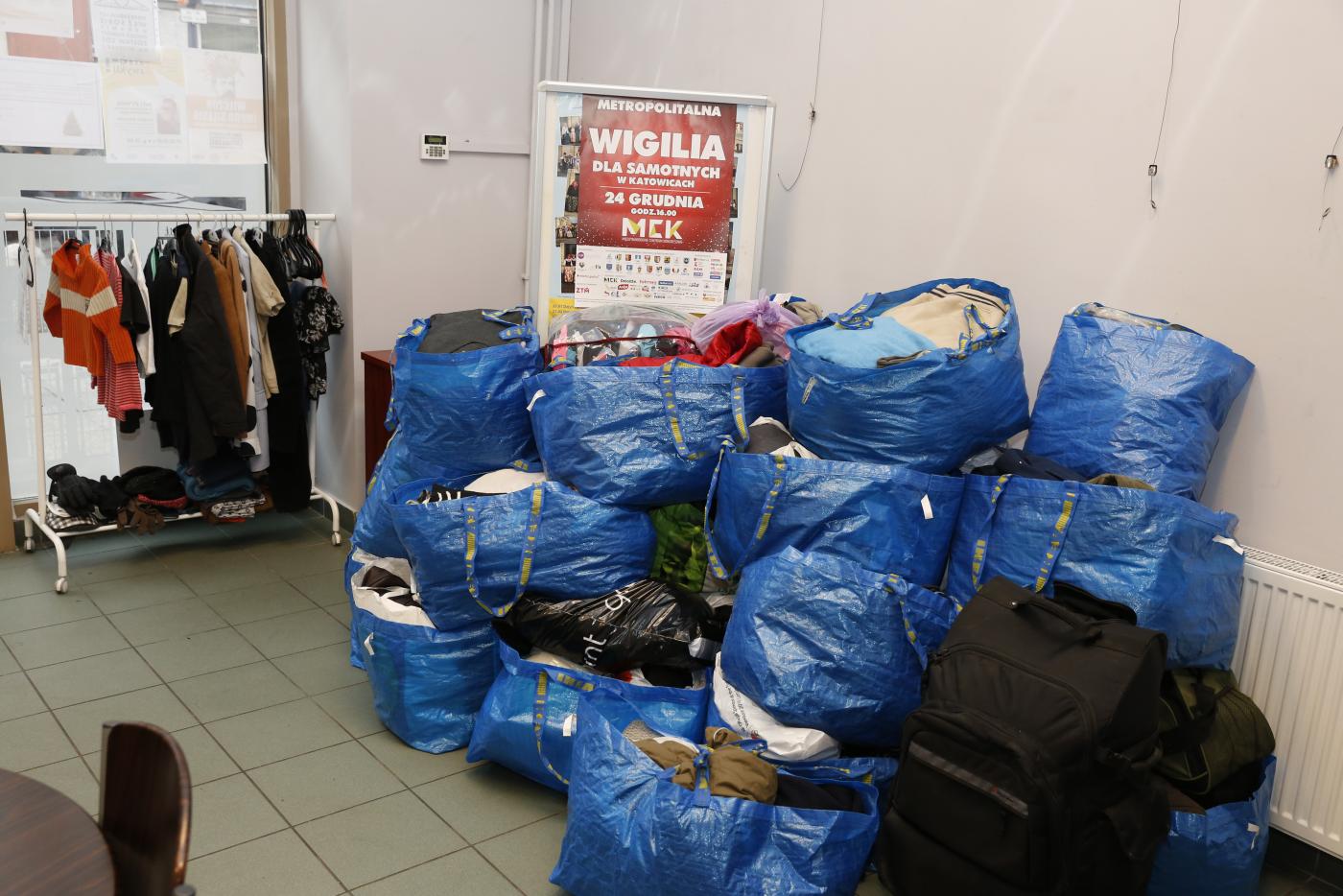 Świąteczna zbiórka urzędników na rzecz osób bezdomnych