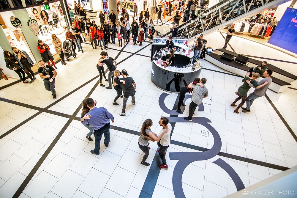 Świąteczny przedsmak Wielkiej Prywatki dla Wielolatów