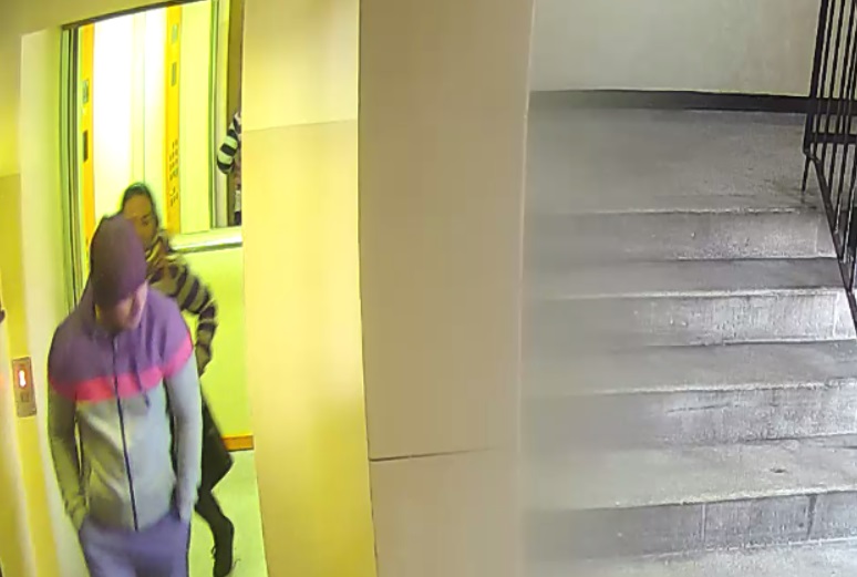 Podejrzani o kradzież pieniędzy z mieszkania przy ul. Karliczka. Rozpoznajesz ich?