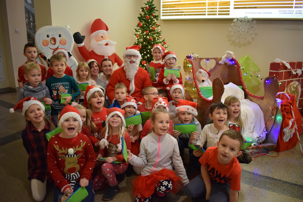 Inwazja Mikołajów w Świętochłowicach