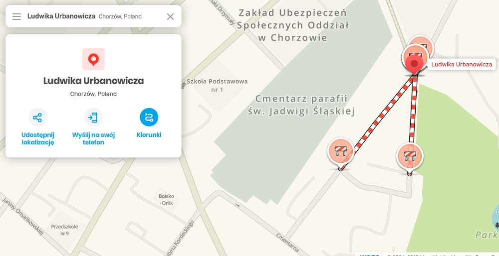 Na skrzyżowaniu ulic Urbanowicza, Żwirki i Wigury, usuwana jest awaria wodociągu