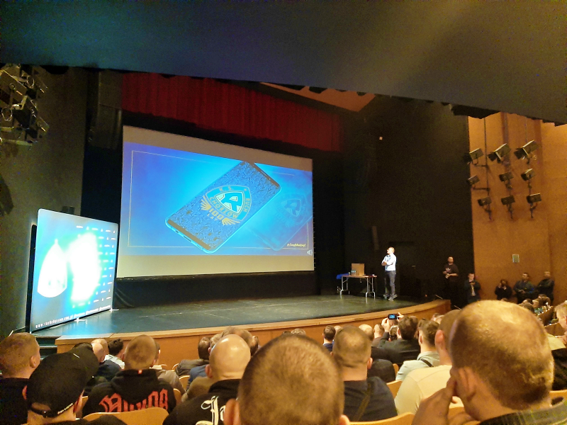 Cyfrowa rewolucja w Ruchu Chorzów! Klub chce zarabiać dzięki aplikacji dla kibiców