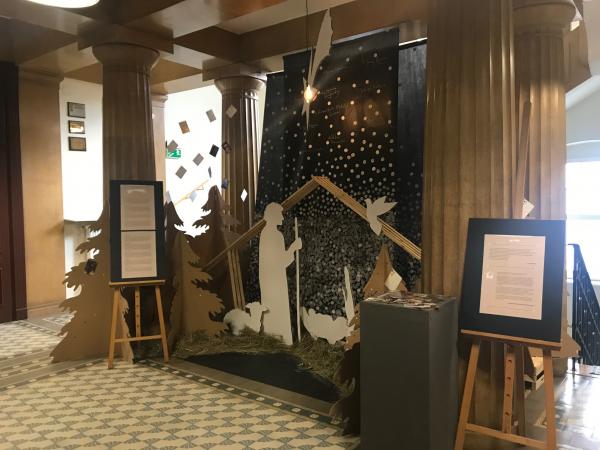 Uczniowie zabrzańskiego plastyka udekorowali Urząd