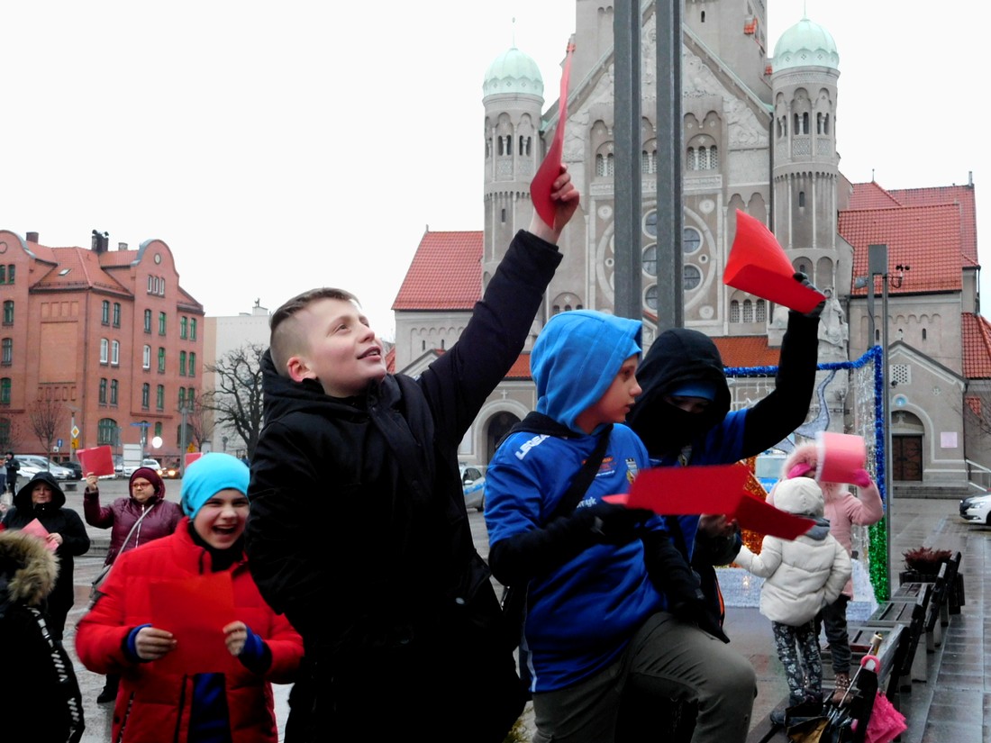 protest na rynku w sprawie finansowania sportu w Rudzie Śląskiej 4