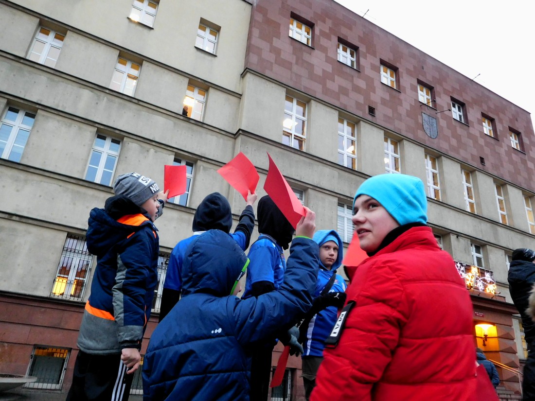 protest na rynku w sprawie finansowania sportu w Rudzie Śląskiej 6
