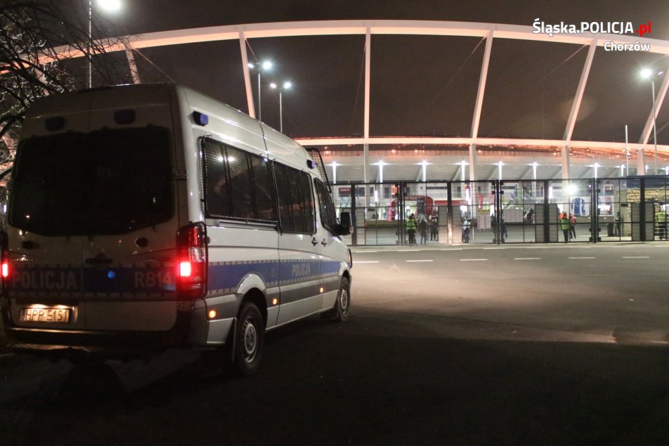 Policjanci dbali o bezpieczną sylwestrową noc w Chorzowie