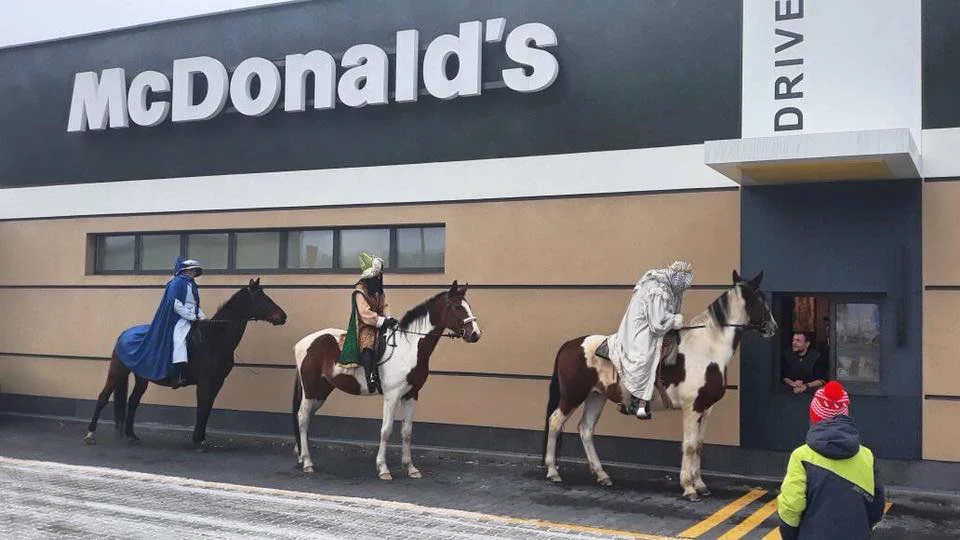 Trzej Królowie wybrali się na... niecodzienny posiłek