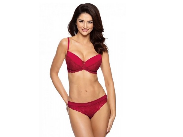 Jakie są rodzaje stringów i czym się różnią?