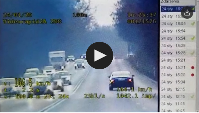 44-letni kierujący mercedesem przekroczył dozwoloną prędkość aż o 97 km/h!