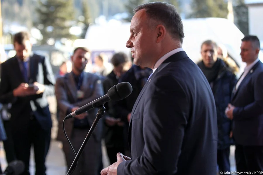 Wcześniejsza emerytura po 25 latach pracy - to propozycja prezydenta Andrzeja Dudy