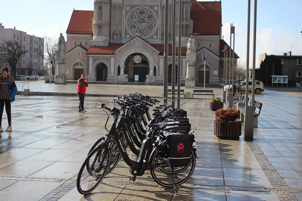 Elektryczne Rowery Metropolitalne będą służyć w pracy rudzkim urzędnikom