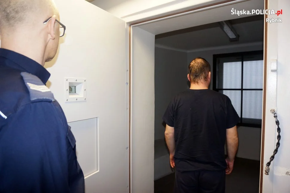 Areszt tymczasowy dla 29-latka, podejrzanego o podpalenie kamienic w Czerwionce-Leszczynach