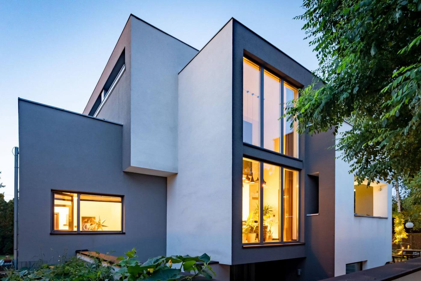 Czym powinny charakteryzować się okna energooszczędne?