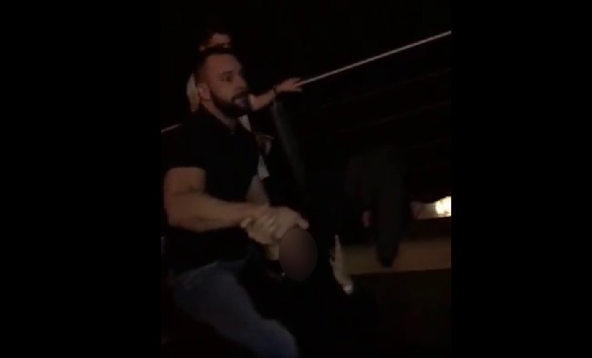 Ten mężczyzna podejrzewany jest o pobicie. Rozpoznajesz go? Powiadom policję!