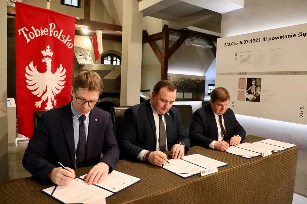 Województwo śląskie i Świętochłowice będą współprowadziły Muzeum Powstań Śląskich