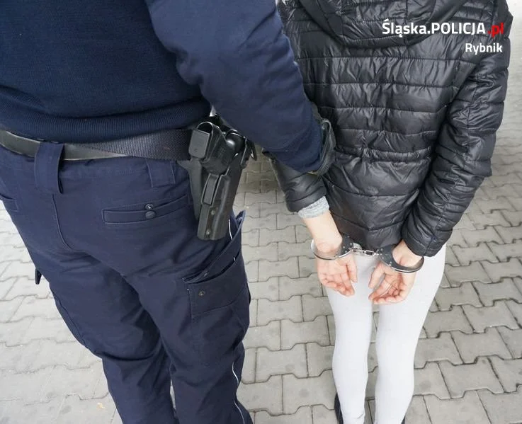 16-latka zatrzymana z narkotykami. Dziewczyna uciekła z Domu Dziecka
