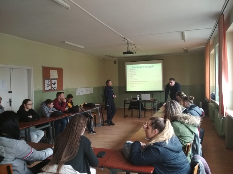 Prelekcja na temat mowy nienawiści w ZSTiZ w Świętochłowicach