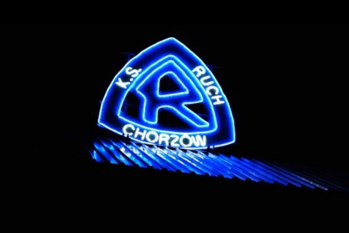 Niebieska eRka znów na niebie się mieni!