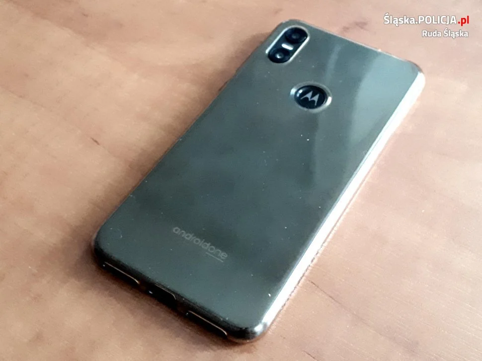 Znaleziony telefon czeka na właściciela