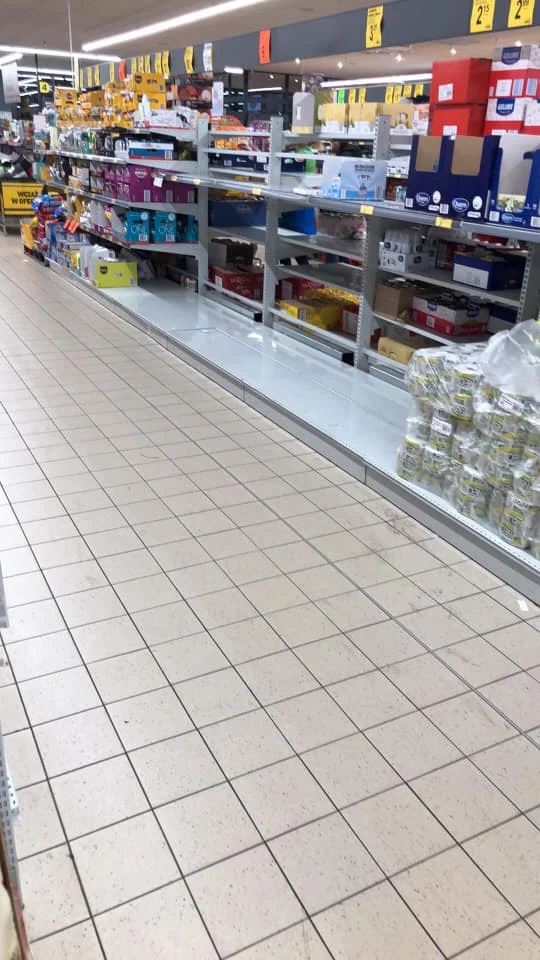 Koronawirus. Puste sklepy 10