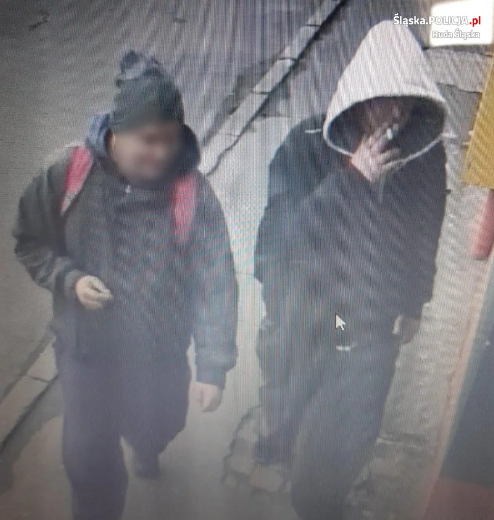 Rozpoznajesz sprawcę kradzieży świecznika ze skarbonką z kochłowickiego kościoła?