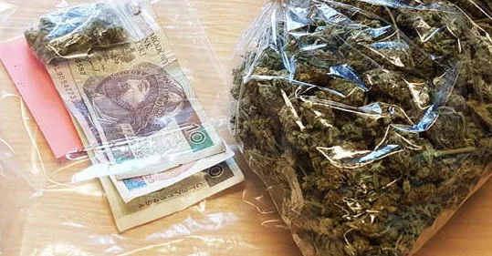 Posiadanie narkotyków - co za to grozi?