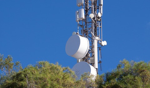 Inwestor wycofał wniosek na budowę stacji bazowej telefonii komórkowej w Stolarzowicach